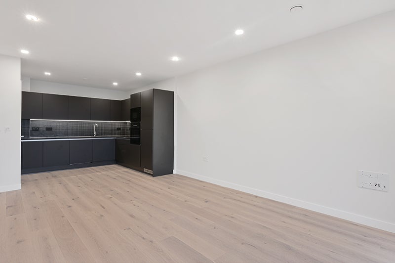 Flat Boston Road in Greater London