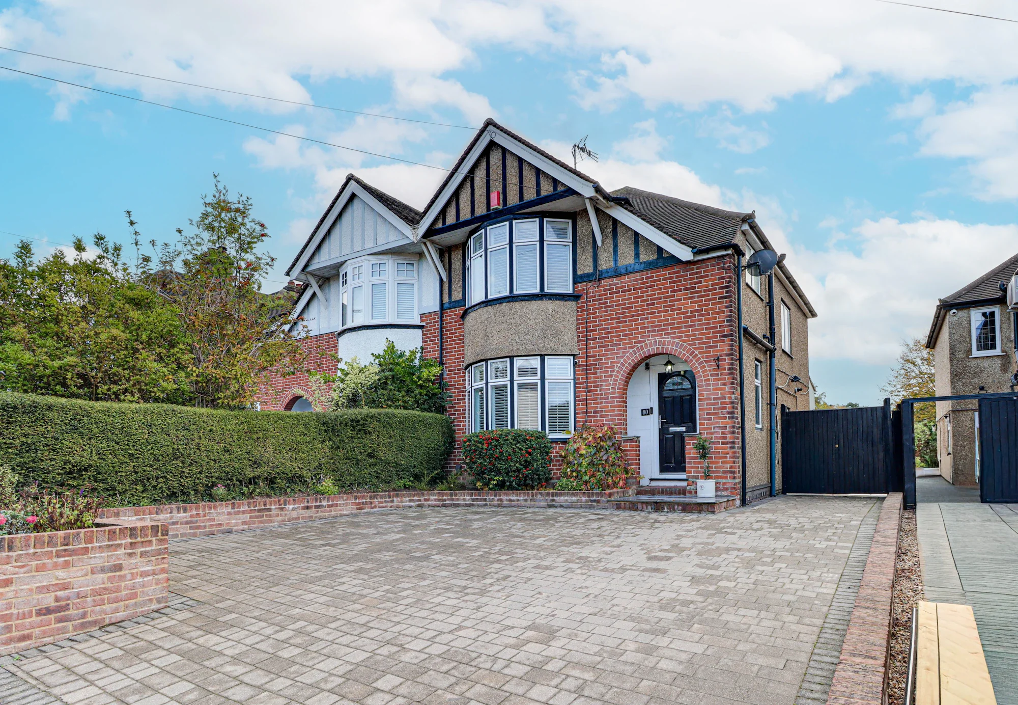 House Piggottshill Lane in St Albans