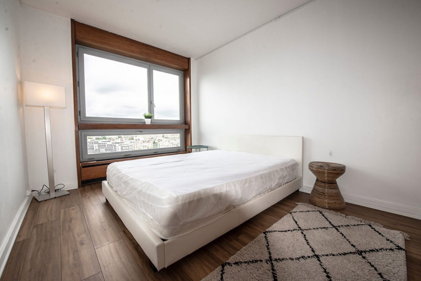 Flat Quai de Grenelle in Paris