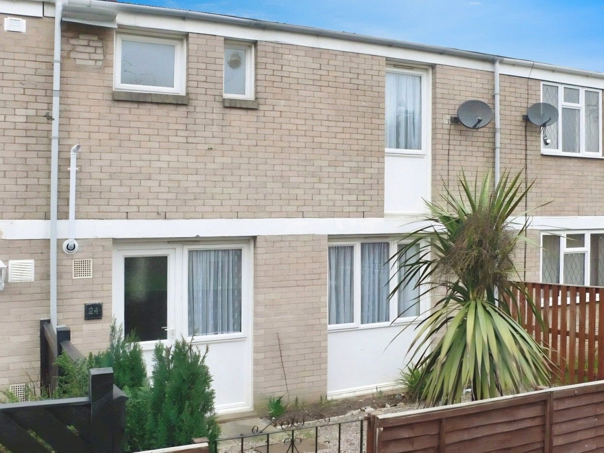 House James Galloway Close in Coventry