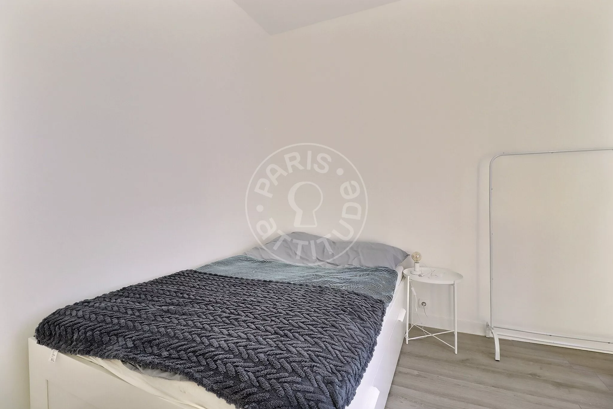 Flat Rue Jean Maridor in Paris