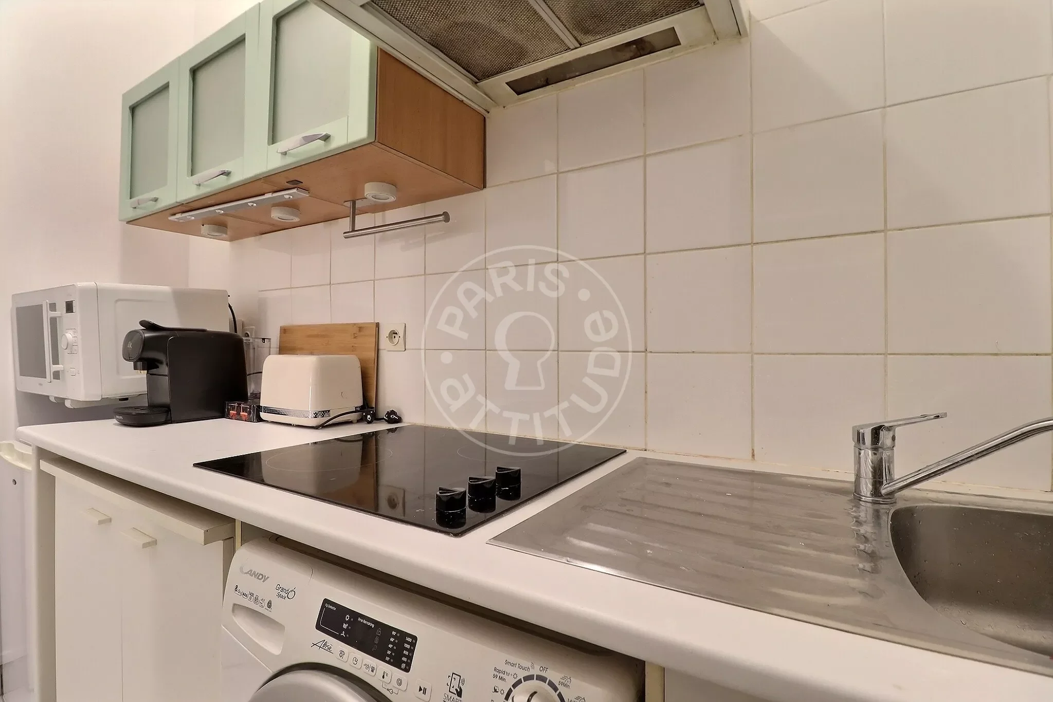Flat Rue Jean Maridor in Paris