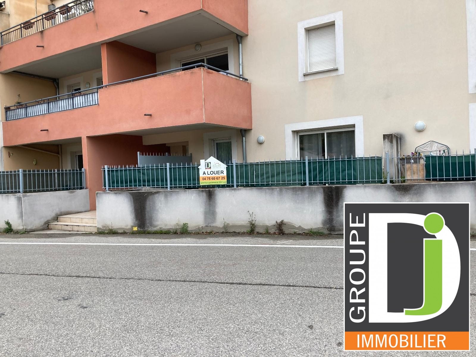 Flat Rue des Porterons in Crest