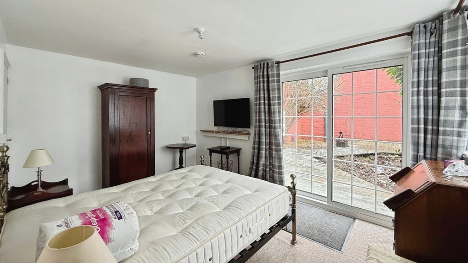 Room Bitham Lane in Westbury
