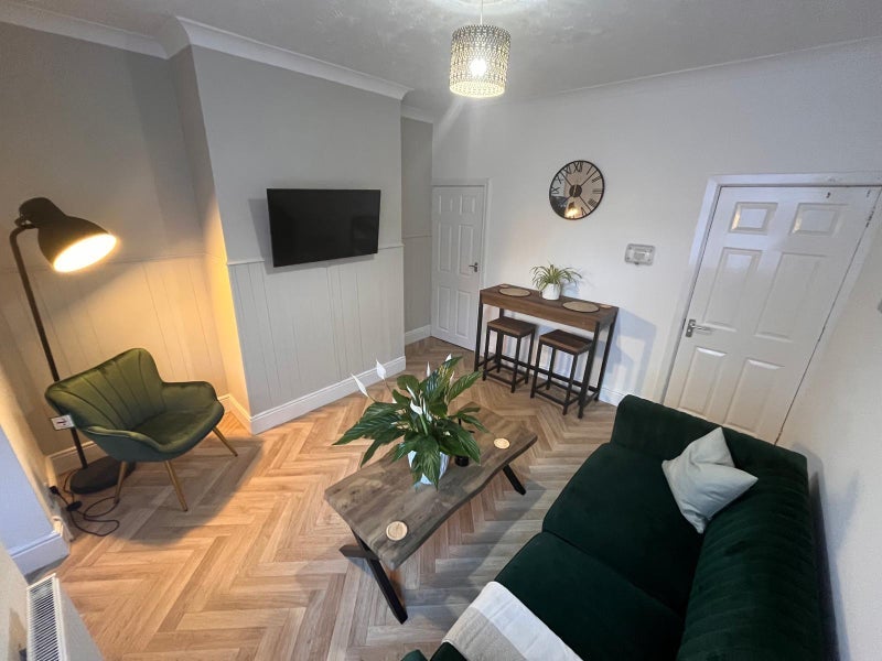 Room Newcastle Avenue in Bassetlaw