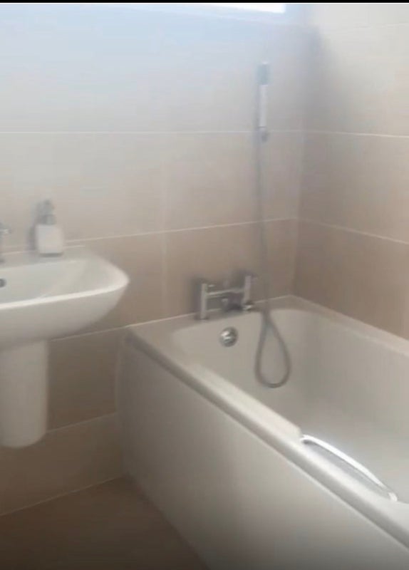 Room Sharoe Green Lane in Preston