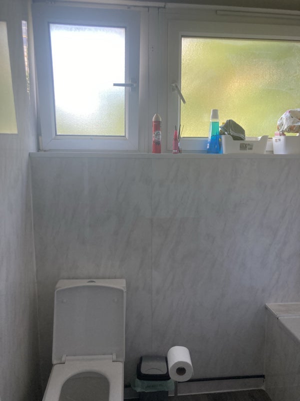 Room Brownfield Street in Greater London