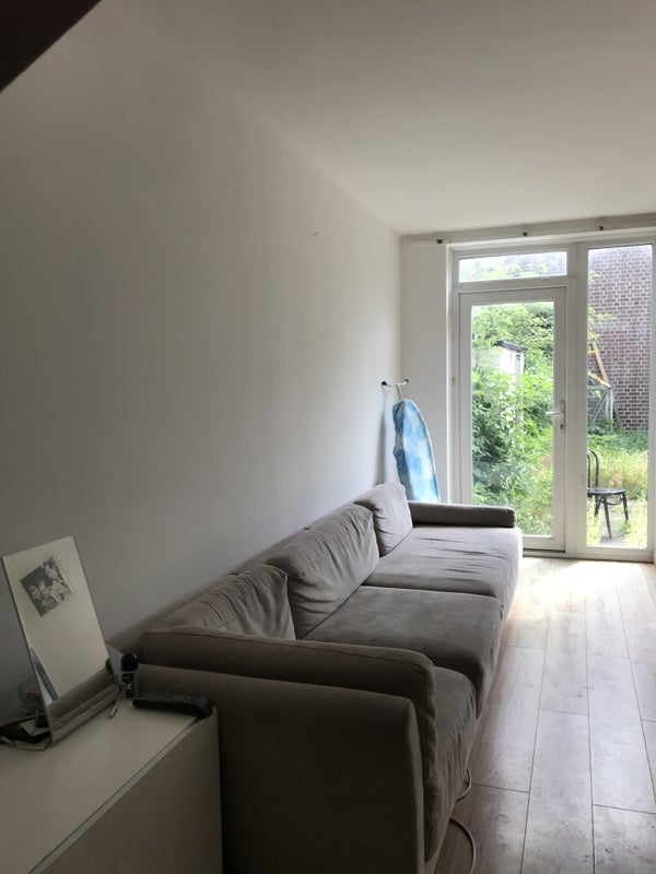 Room Brownfield Street in Greater London