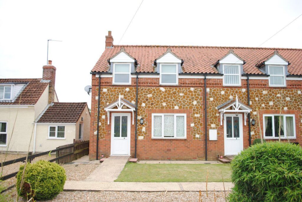House Chapel Road in King's Lynn and West Norfolk