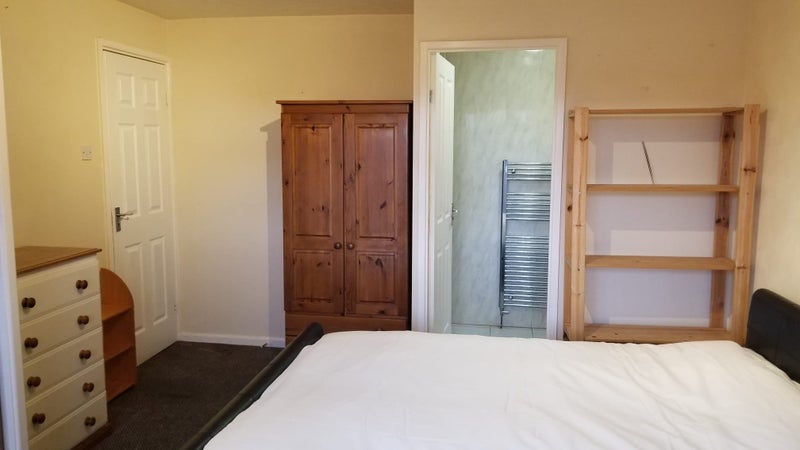 Room Falcon in Tamworth