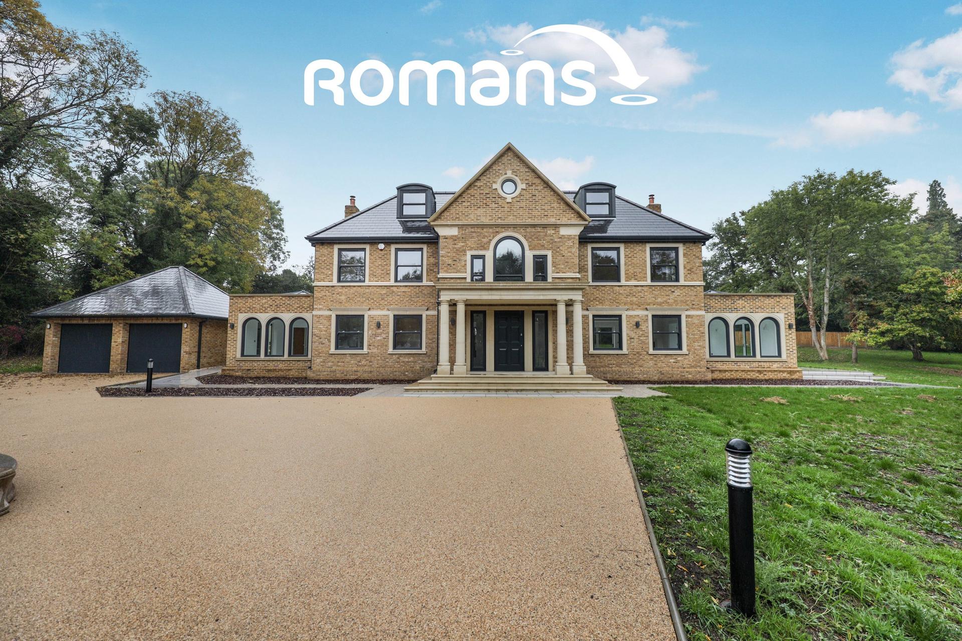 House Hollybush Hill in Stoke Poges