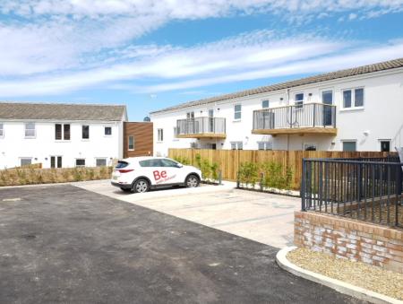 Flat Maidenbower Avenue in Dunstable