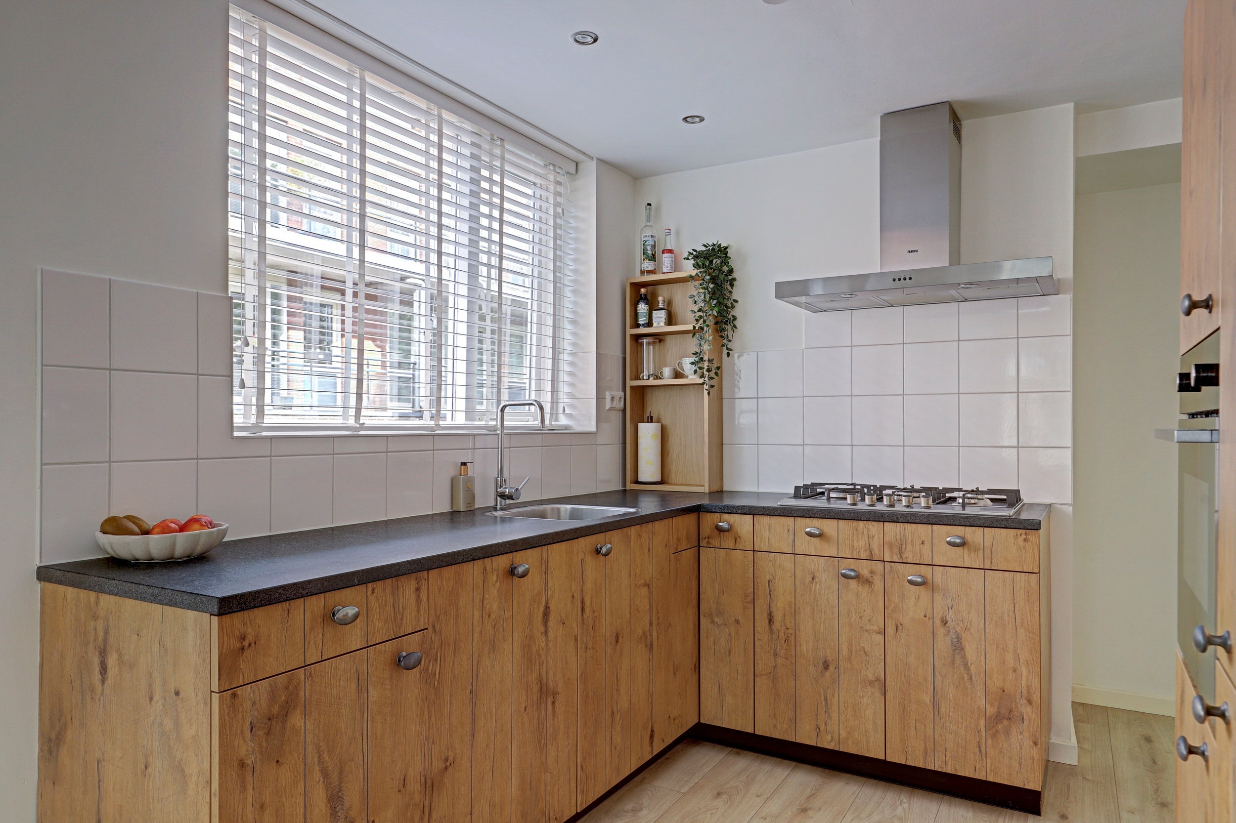 Vrijstaande woning te koop: Zesstedenweg 200, Grootebroek