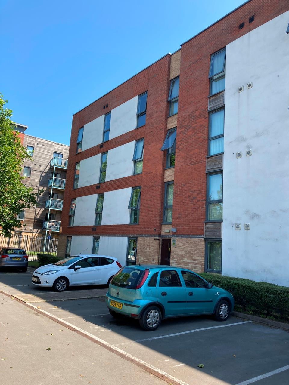 Flat Ordsall Lane in Salford
