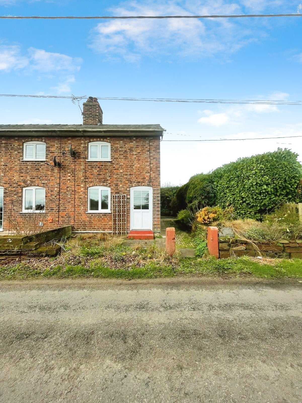 House Eaton Lane in Eaton