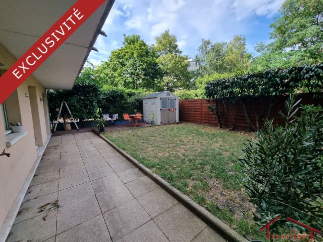 Flat Rue de Colombes in Courbevoie