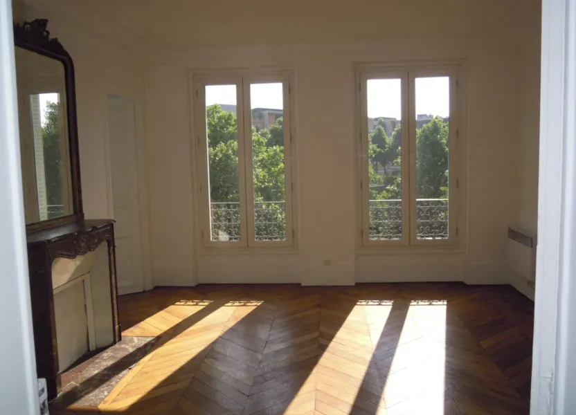 Appartement Avenue Daumesnil à Paris