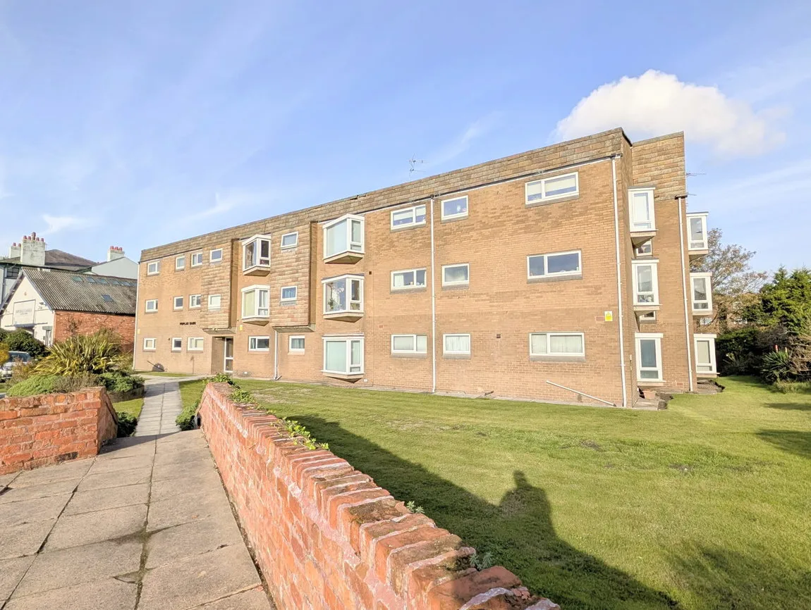 Flat Leyland Road in Southport