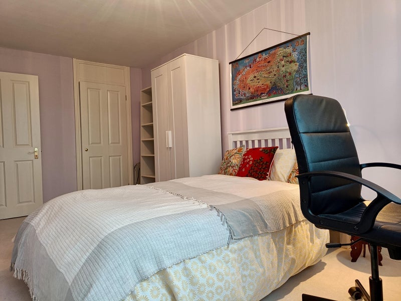 Room Carey Gardens in Greater London