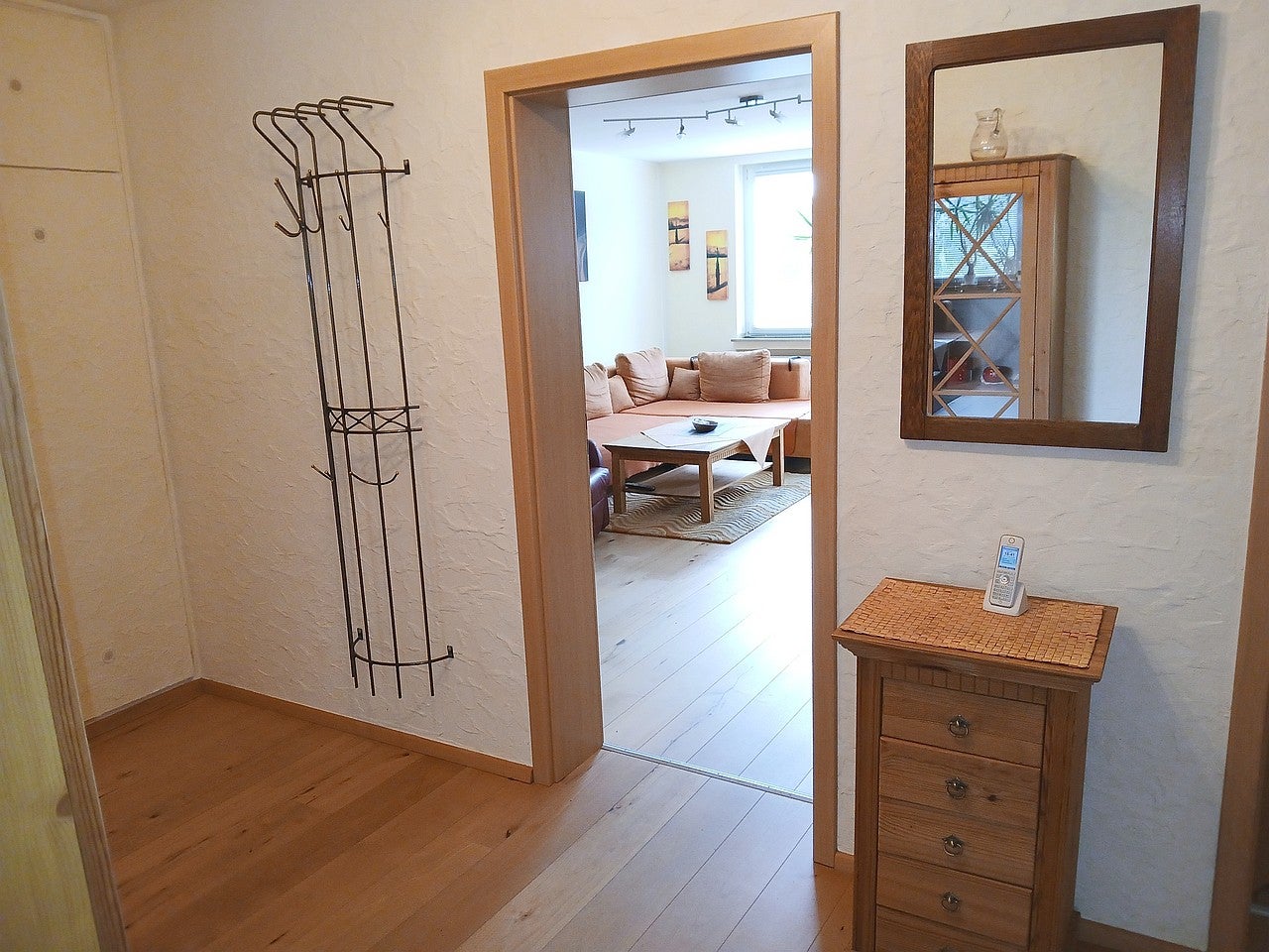 Zimmer Brücker Mauspfad in Köln