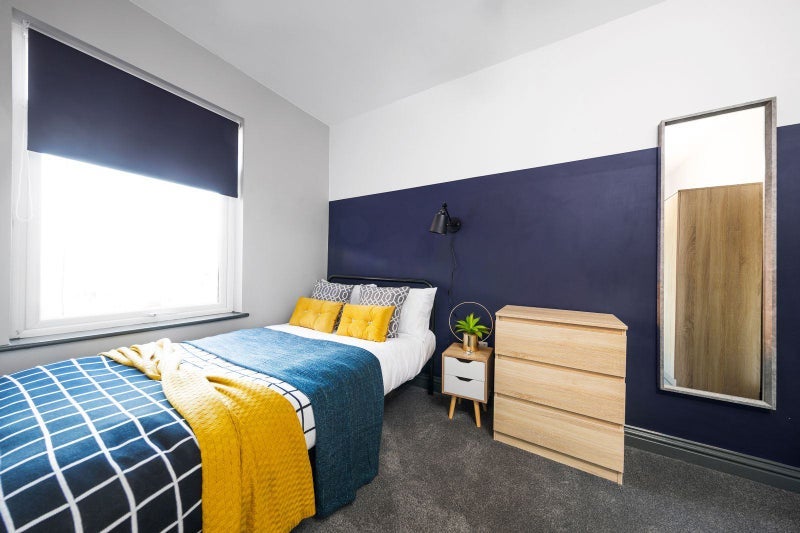 Room Aston Road in Nuneaton and Bedworth