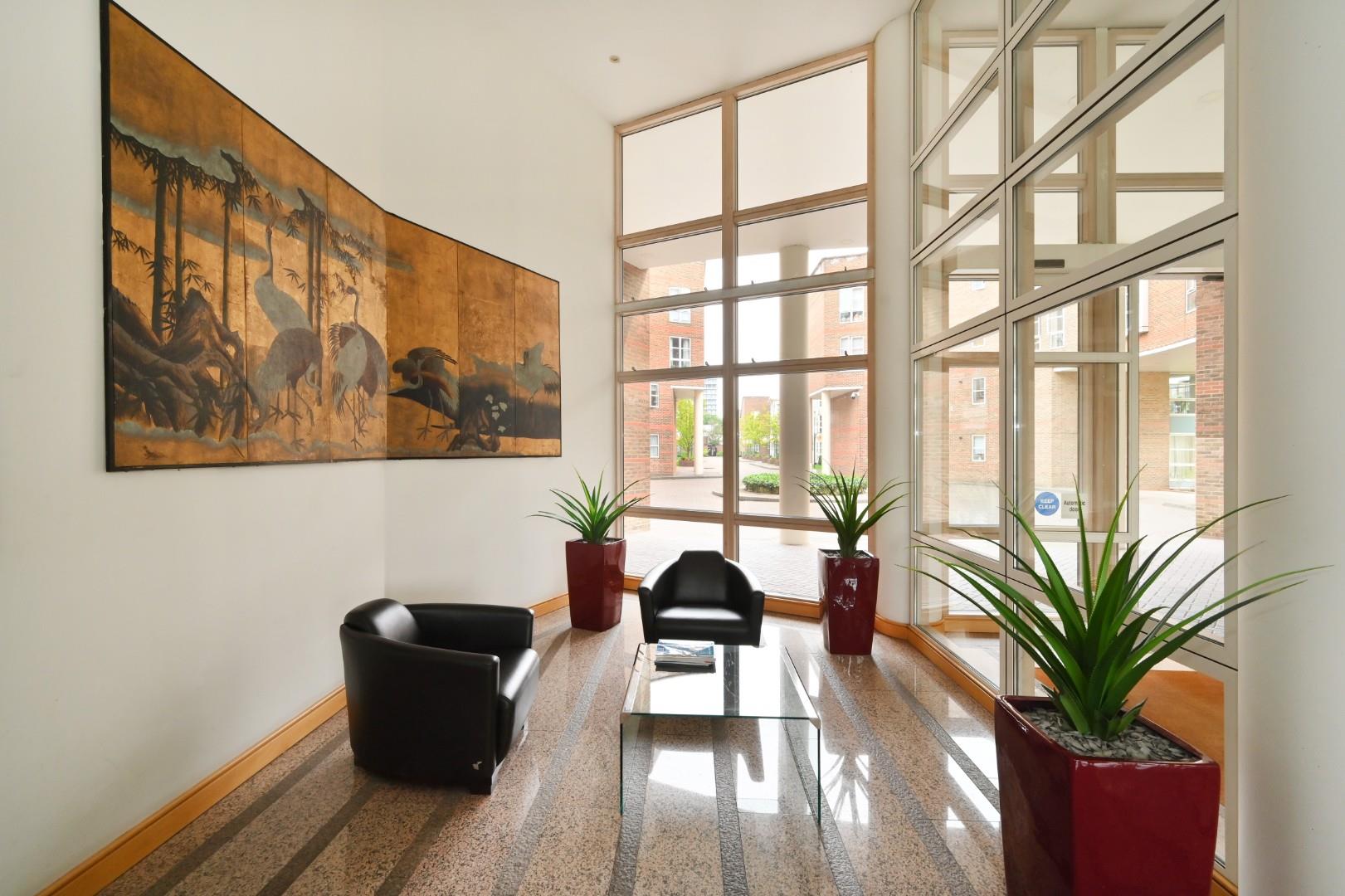 Flat Manbre Road in London