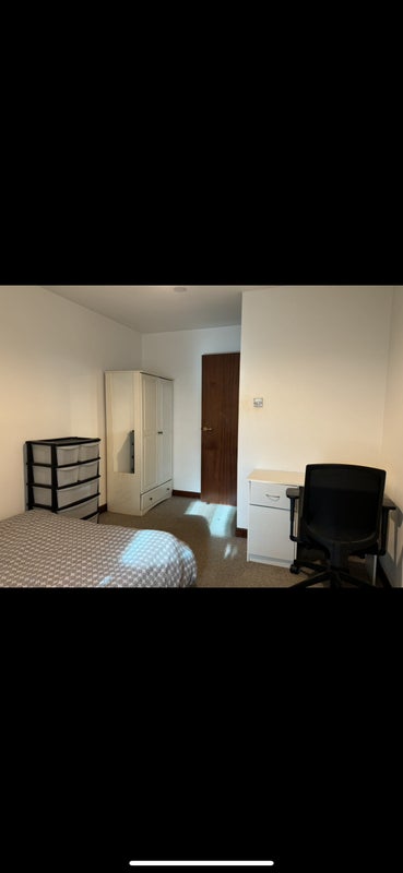 Room Argyle Street in Glasgow