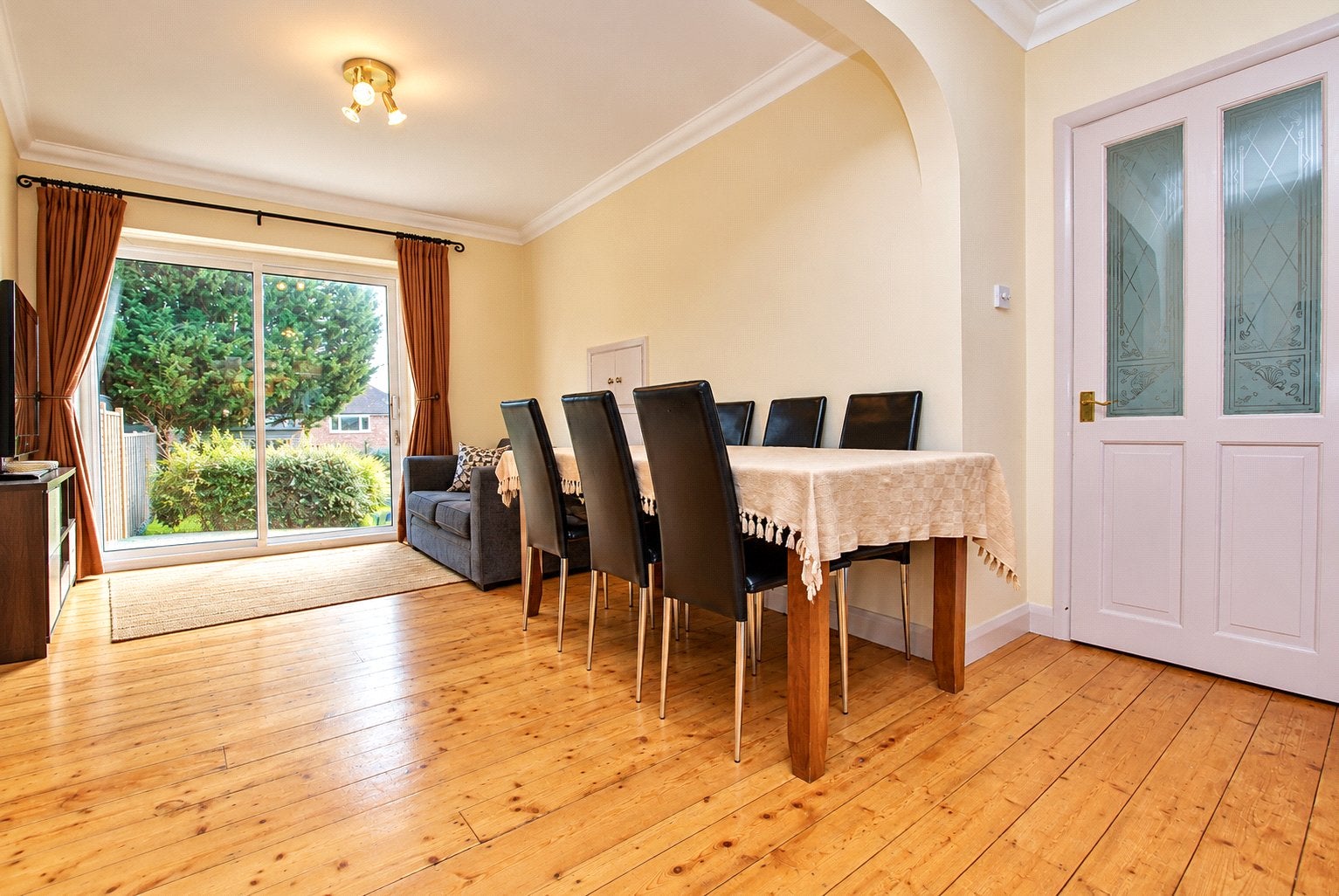 House Pennings Avenue in Guildford