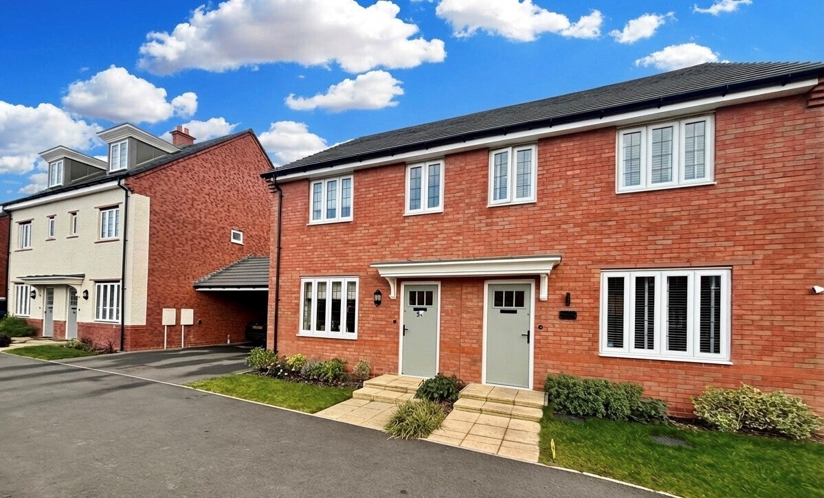 House Plough Drive in Stratford-on-Avon