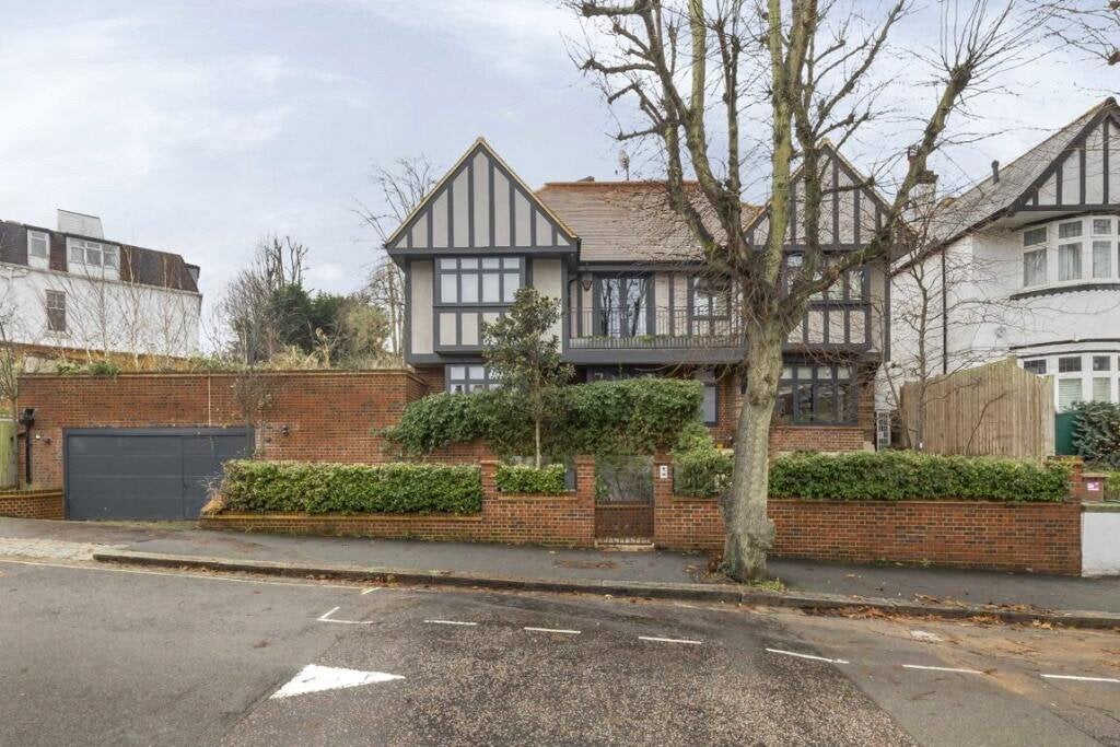 House Hornsey Lane Gardens in Greater London