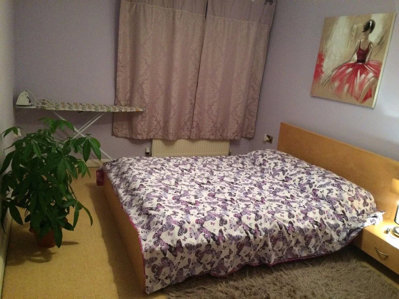 Flat Bentinck Road in Greater London