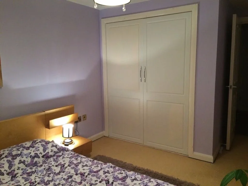 Flat Bentinck Road in Greater London