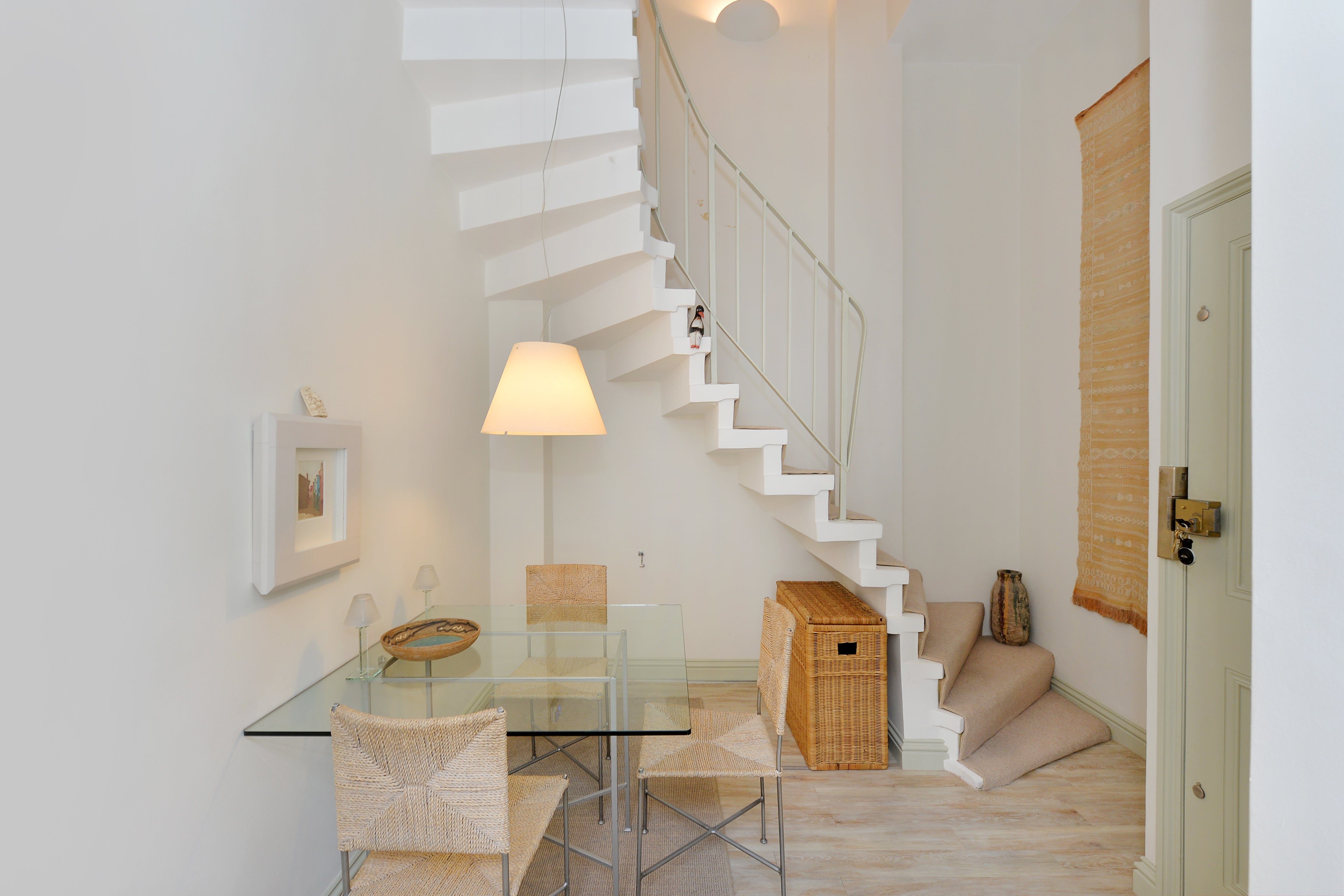 Flat Petersham Mews in Greater London