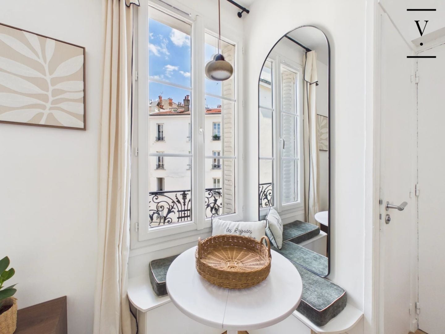 Flat Avenue du Tremblay in Paris