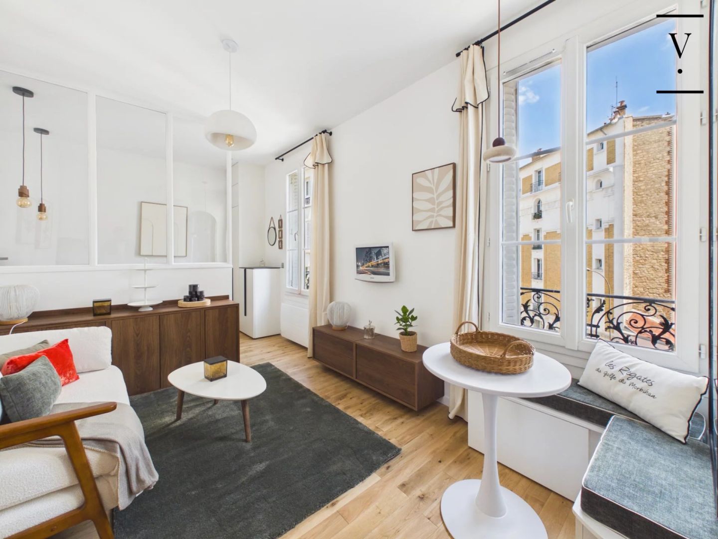 Flat Avenue du Tremblay in Paris
