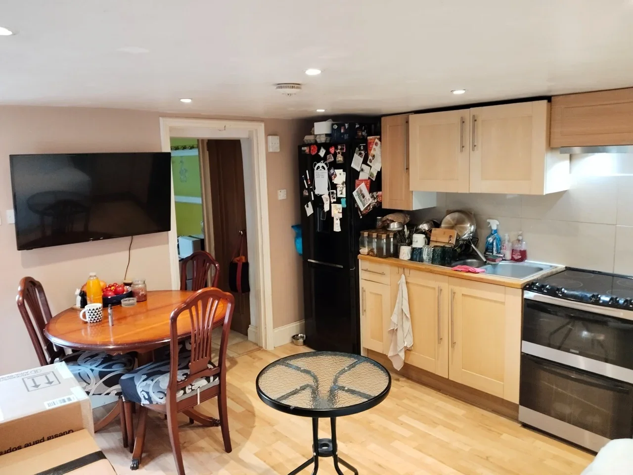 Flat Totteridge Road in High Wycombe