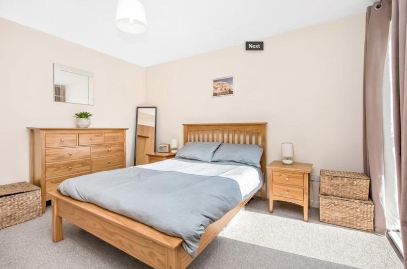 Flat Highwood Close in Greater London