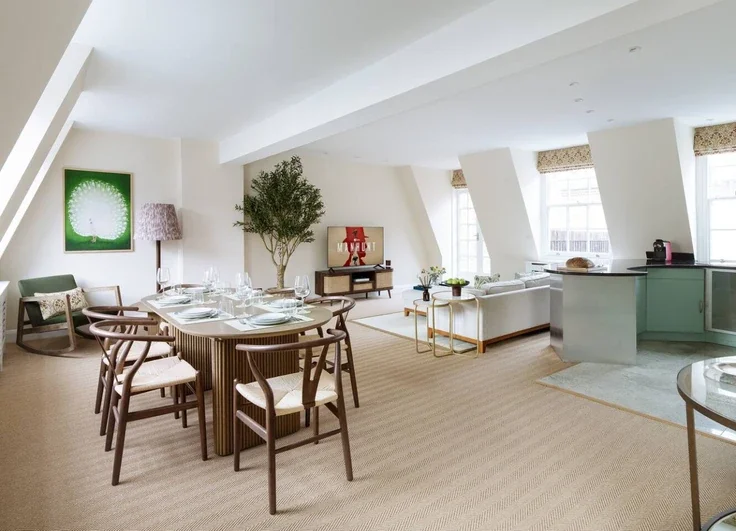 Flat Bruton Place in City of Westminster