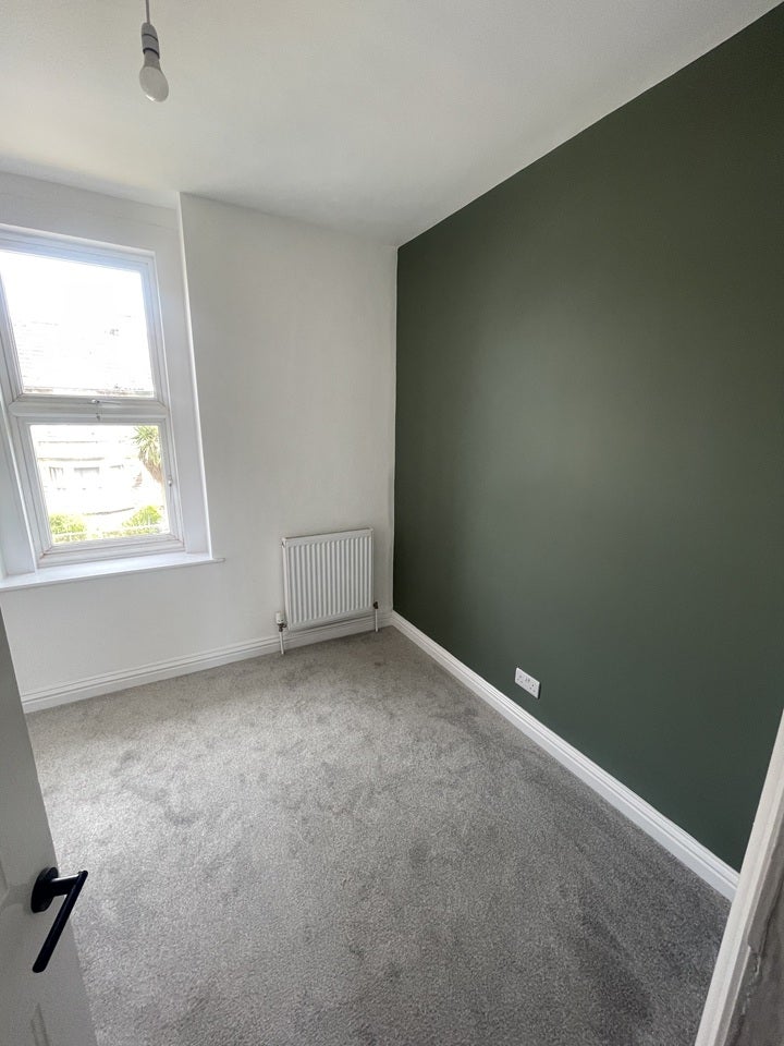 Room Forest Avenue in Bristol