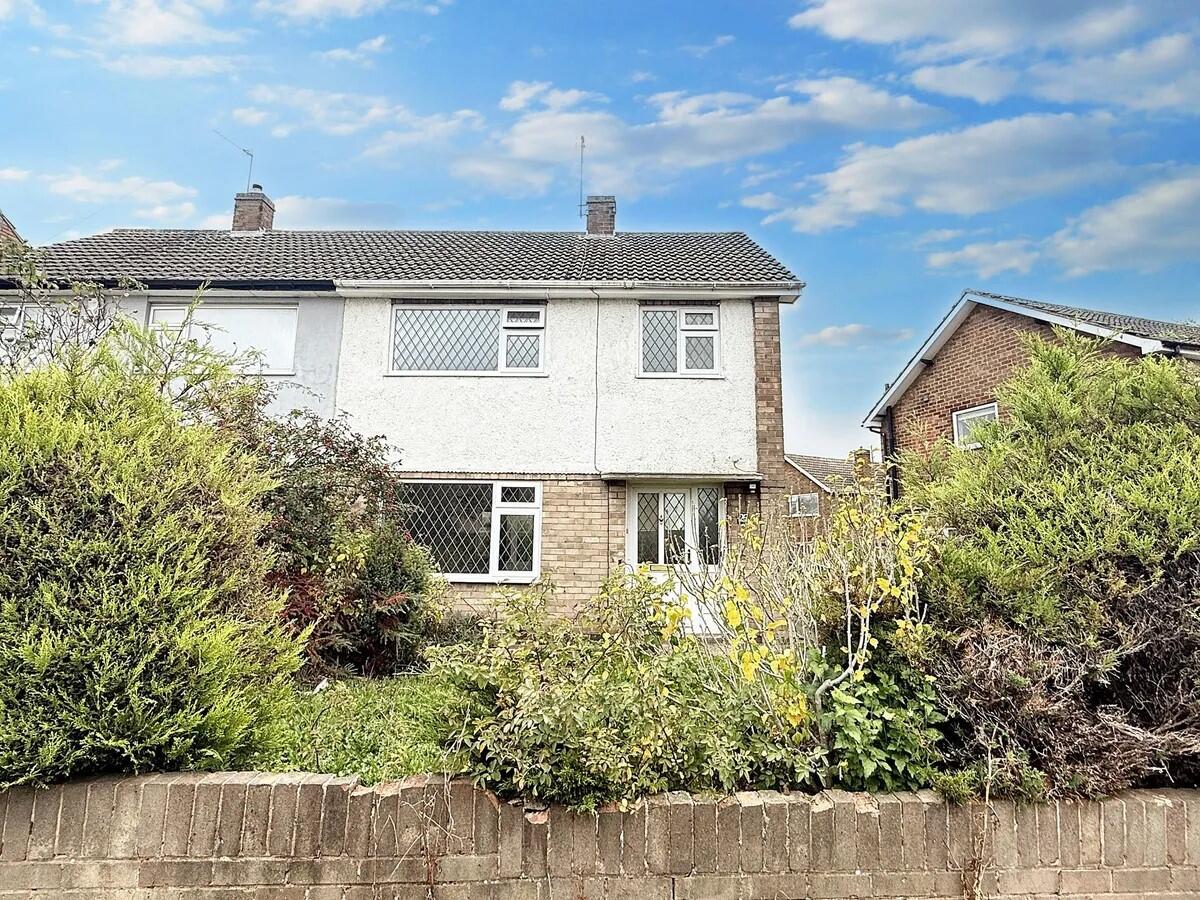 House Cheshire Drive in Oadby and Wigston