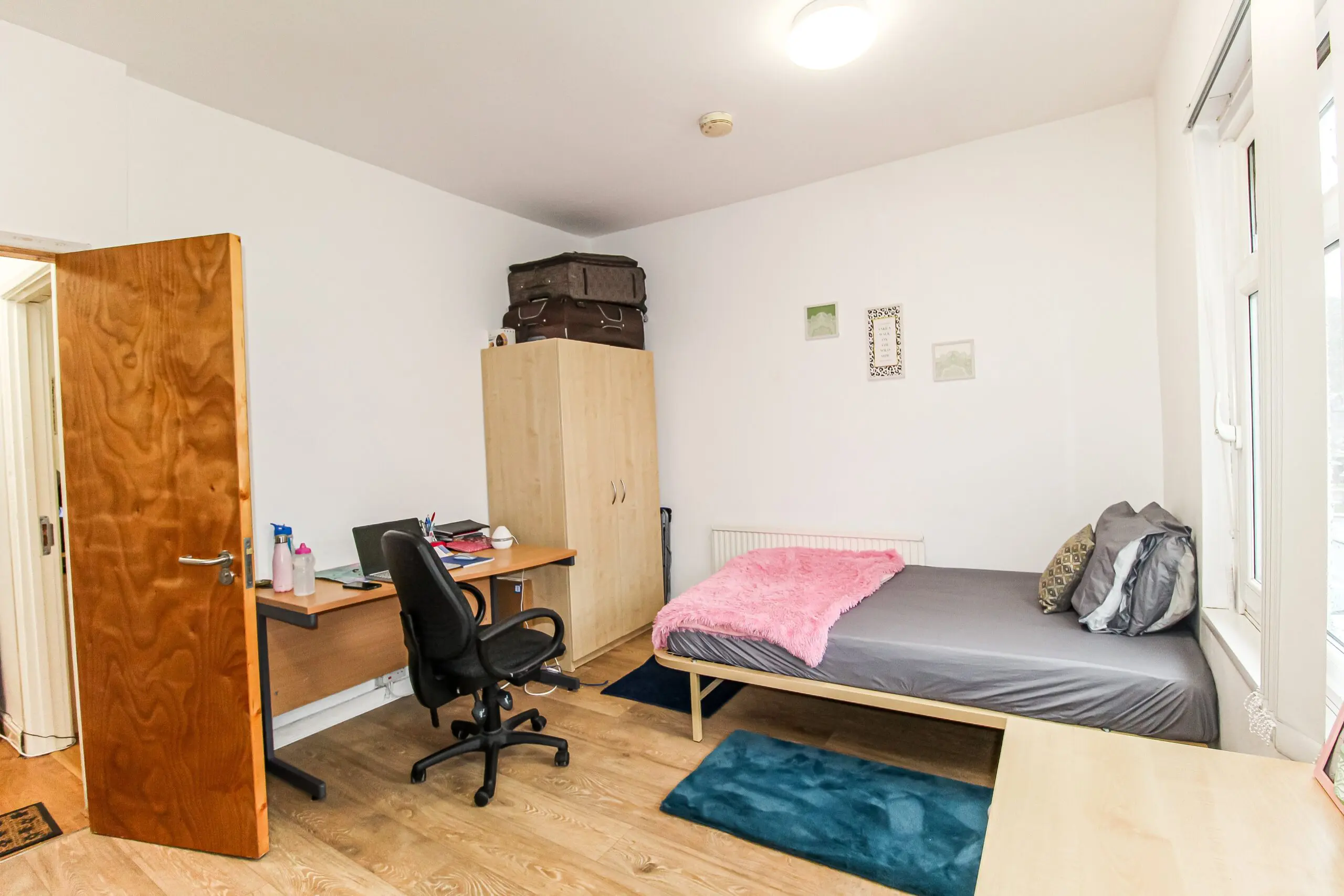 House Kingsland Terrace in Pontypridd