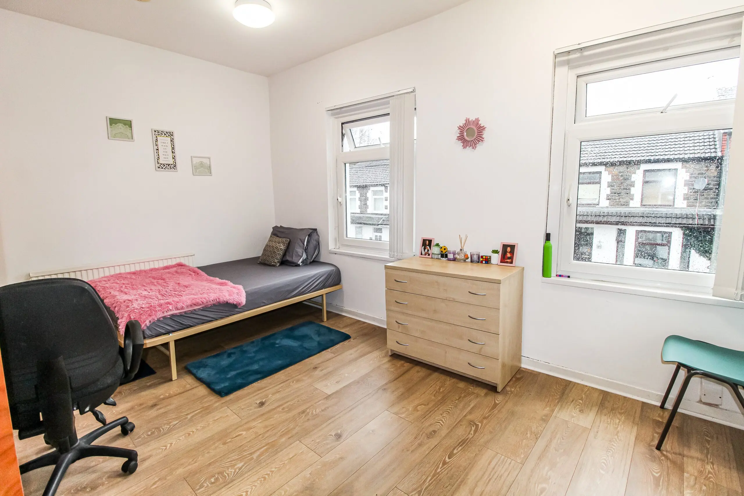 House Kingsland Terrace in Pontypridd