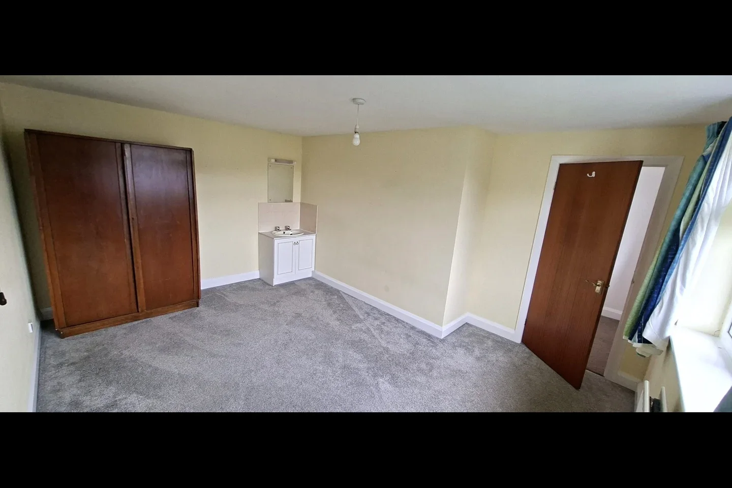 Room Brier Hey Lane in Calderdale