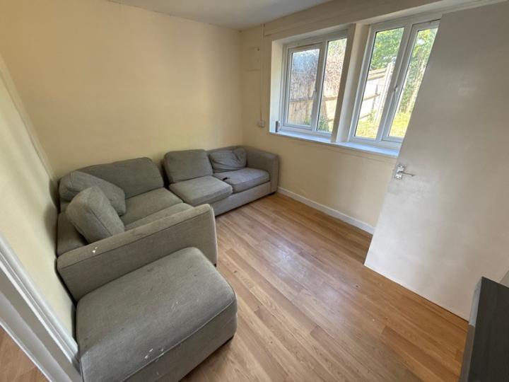 Flat Lenthall Road in Oxford