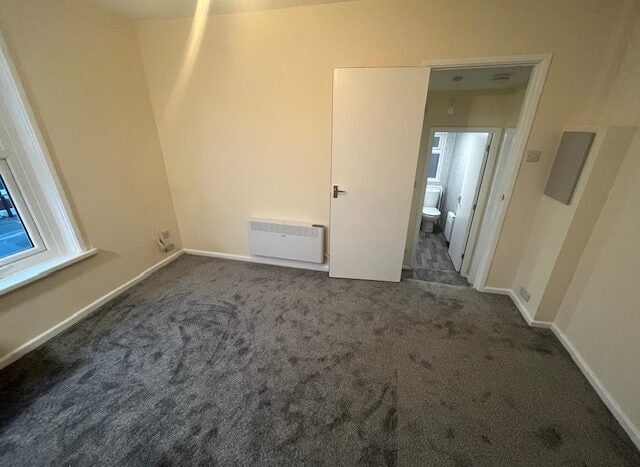 Flat Fitzroy Street in Sandown
