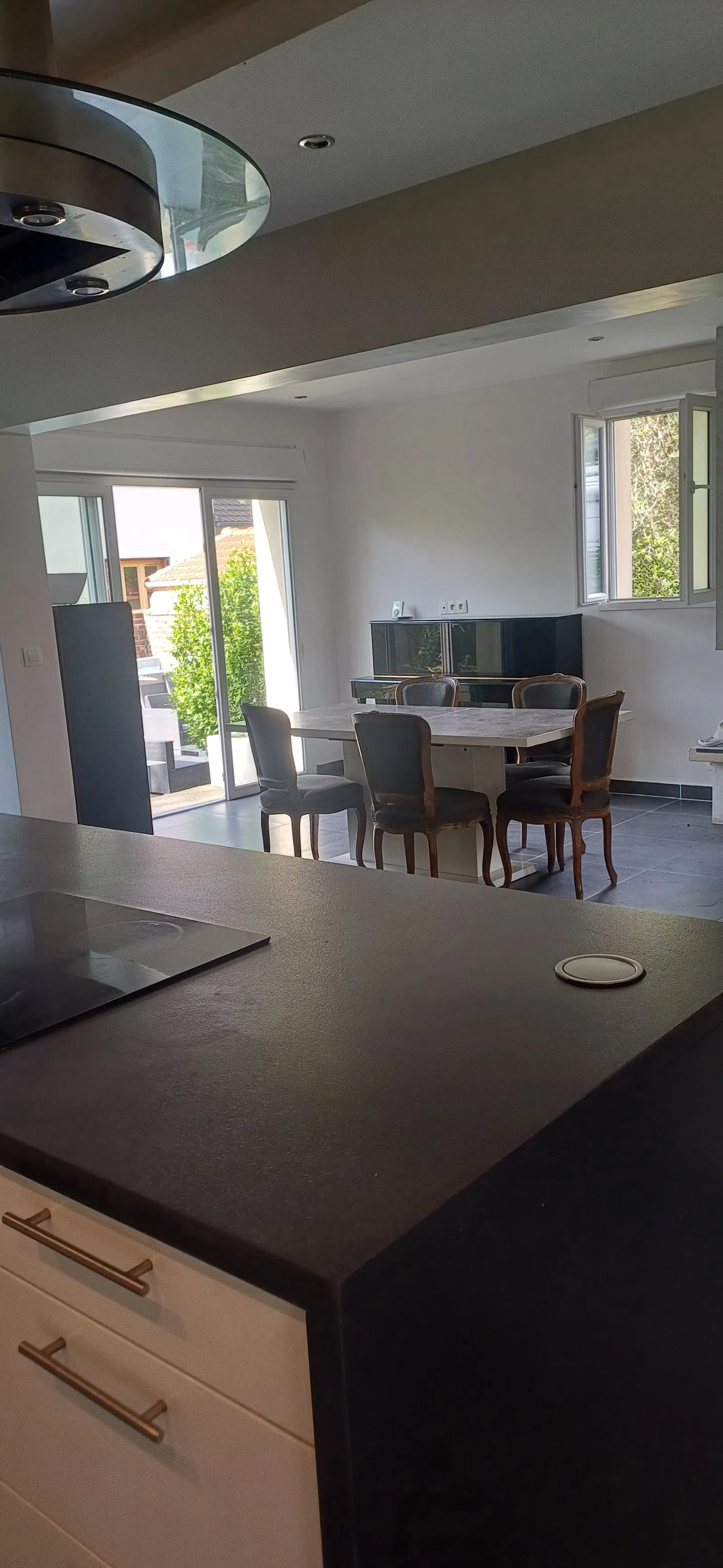 Room Rue Eugène Besançon in Colombes