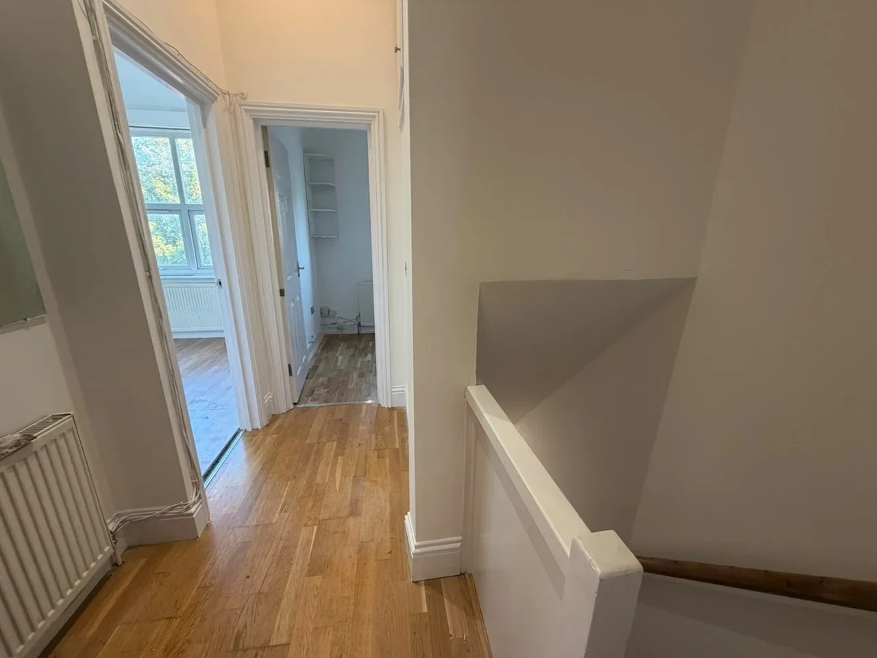 Flat Landseer Road in Greater London