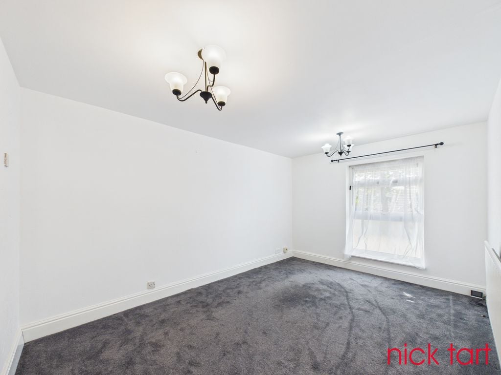 Flat Beaconsfield in Dawley
