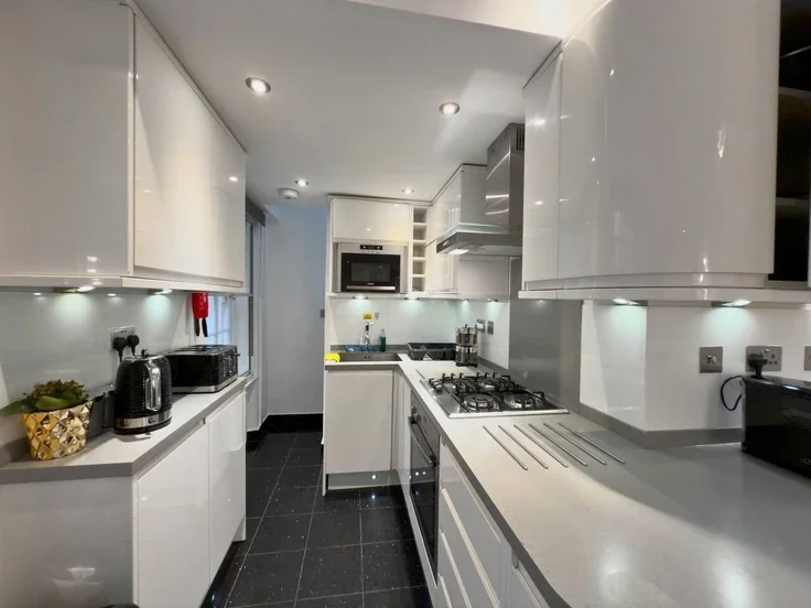 Flat Shaftesbury Avenue in Greater London