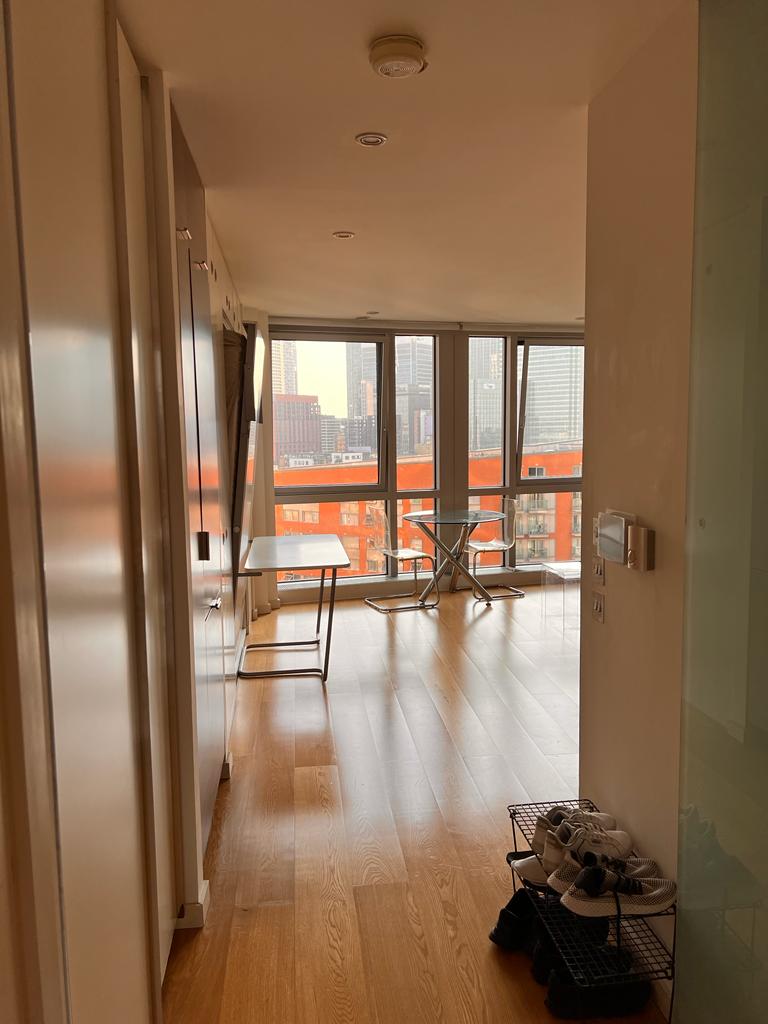 Room Fairmont Avenue in Greater London